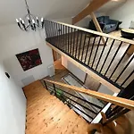 Villa Segny Chalet בקתה