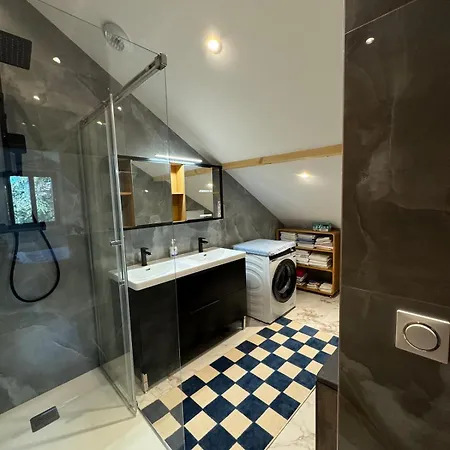 Villa Segny Chalet 木屋